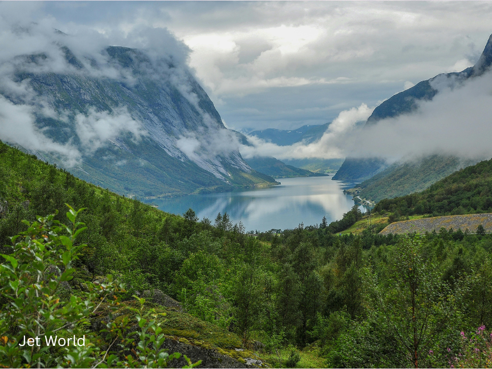 Add a little bit of body text (78)